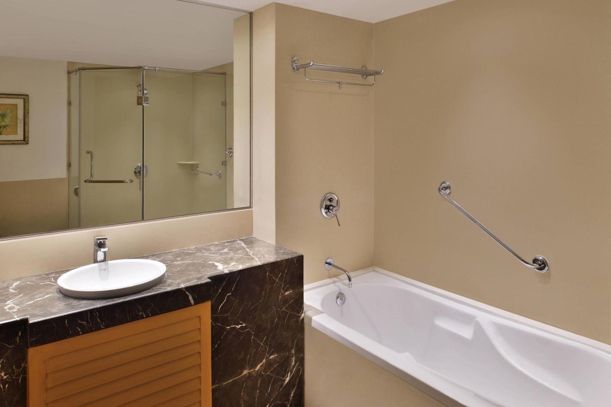 Hotel Courtyard By Marriott Chennai Zewnętrze zdjęcie